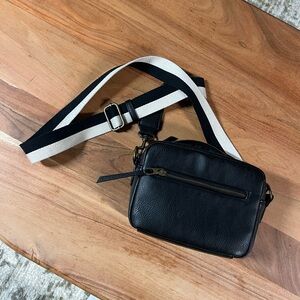 Universal Threads Crossbody Bag